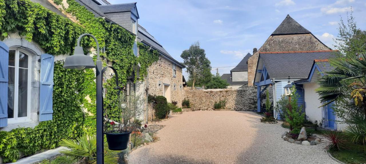 Bed and Breakfast La Ferme Aux Fleurs Ossun Exterior foto
